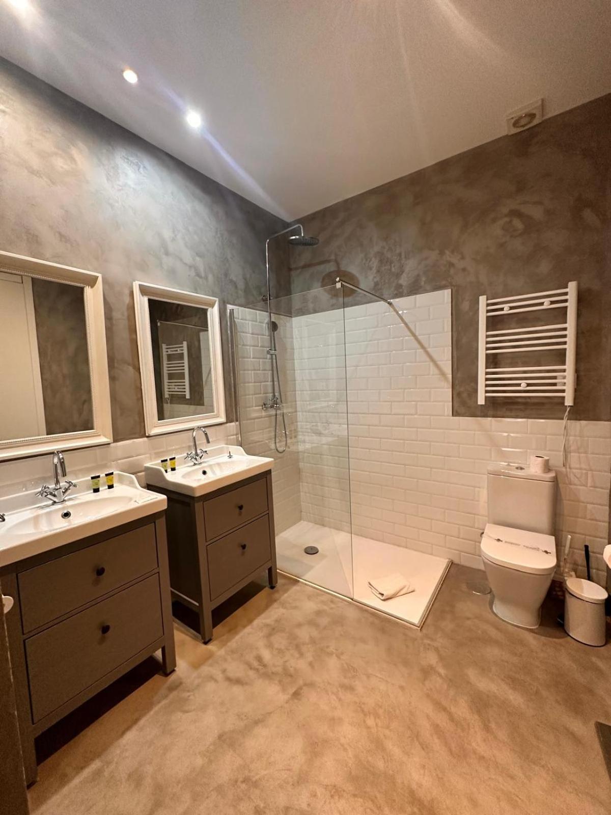 Amazing 3Bd 3Bth With 9 Balconies By Madrid4You Apartments 外观 照片