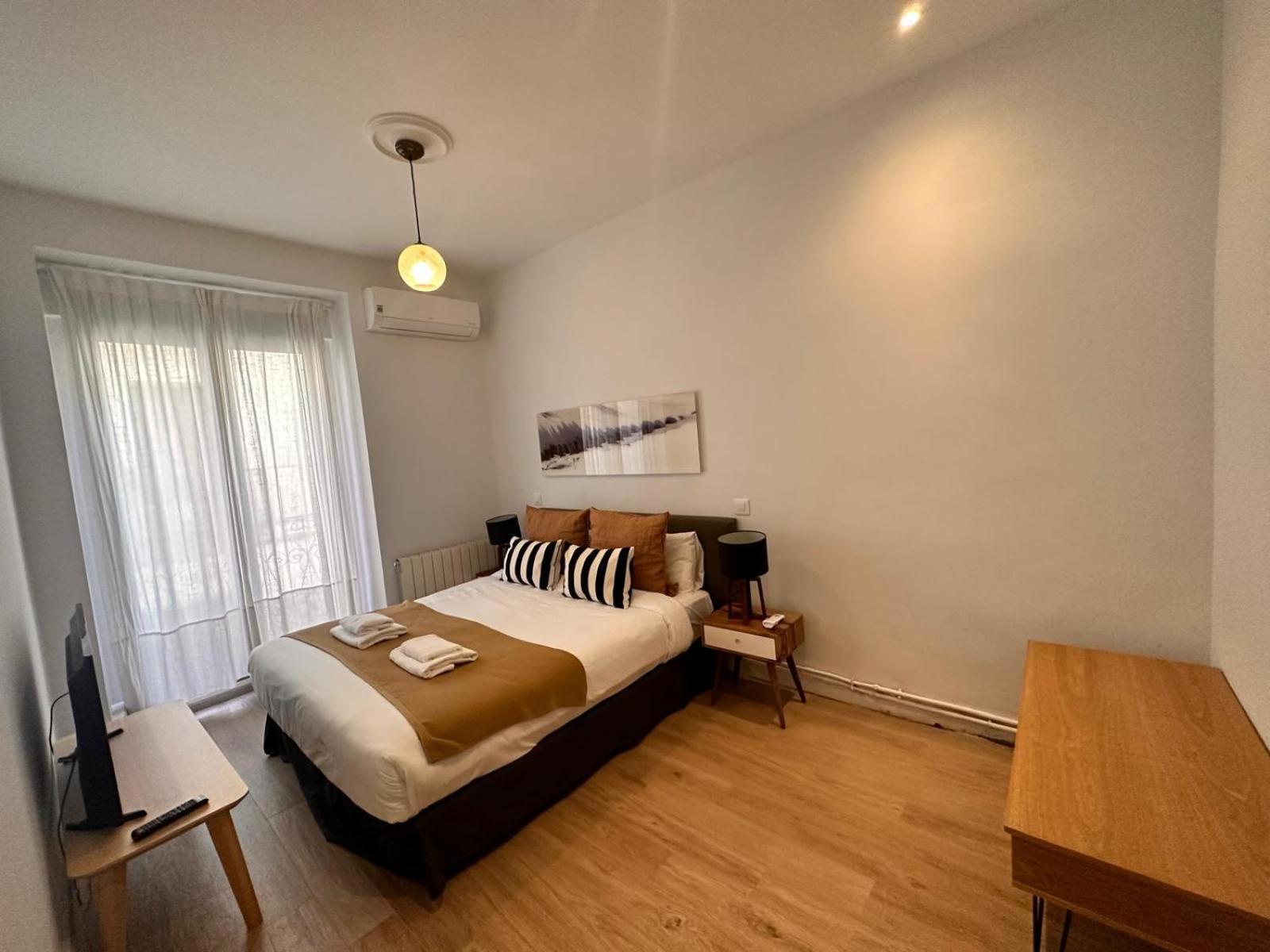 Amazing 3Bd 3Bth With 9 Balconies By Madrid4You Apartments 外观 照片